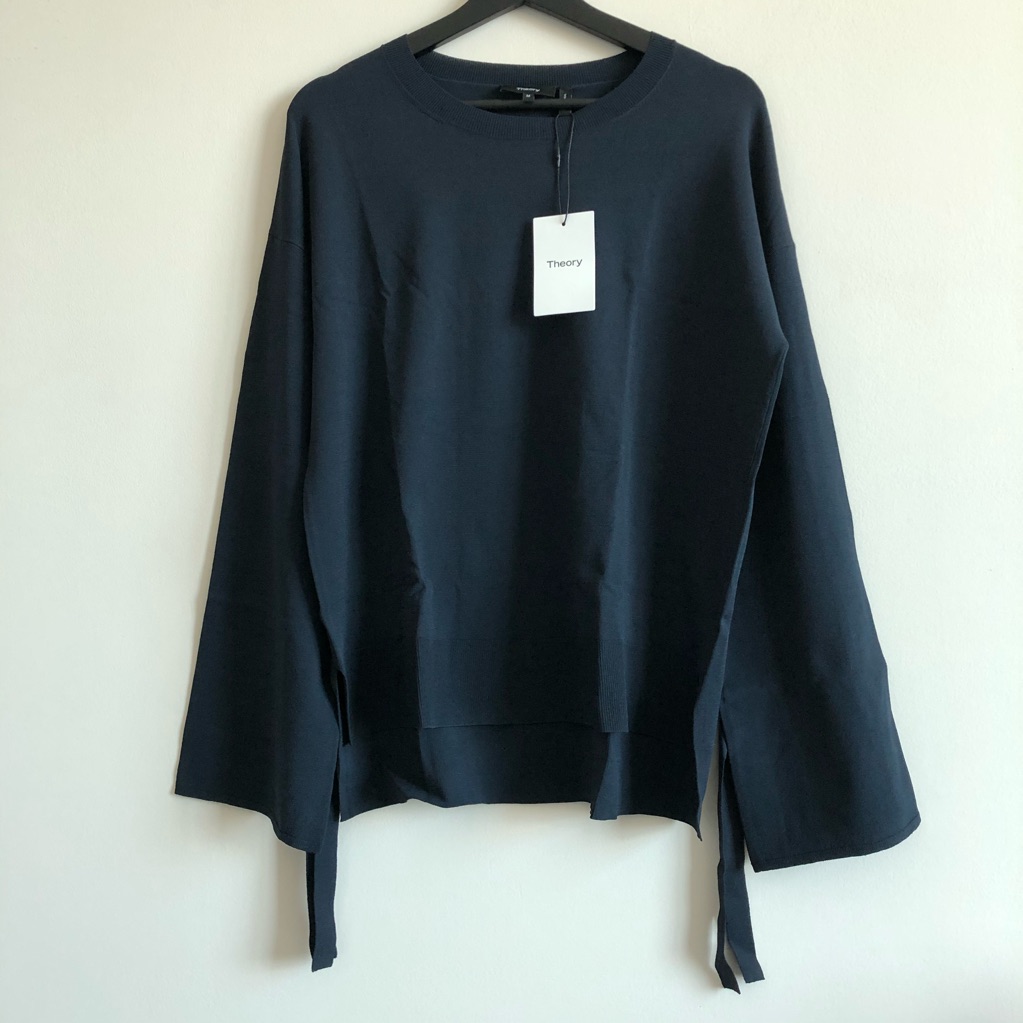Theory Karenia With Sleeve Detail